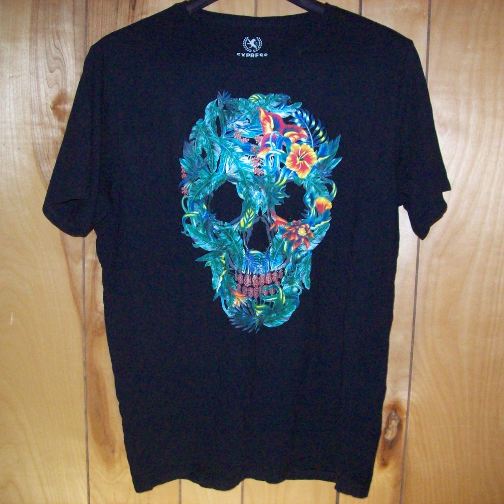 Express Graphic T